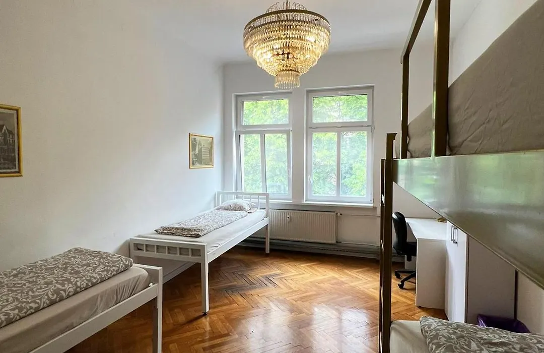 Rooms Miklosiceva-1